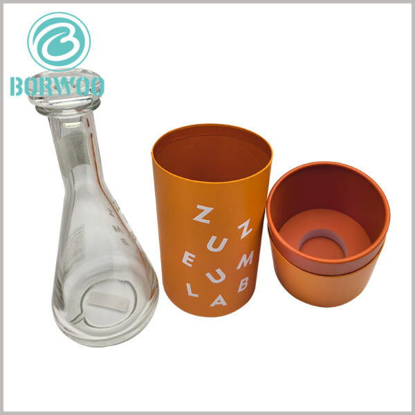 High-end wine bottle tube packaging boxes wholesale. The top of the paper tube packaging has a paper-mounted sponge that can be used to fix the top of the whiskey bottle.