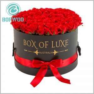 Large round gift boxes with lids for flower packaging. Customized gift boxes are of great importance to flowers, improving customers' judgment on product value.