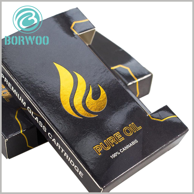 black small boxes for essential oil packaging.The front of the customized packaging is printed with Bronzing printed brand logo and product name, and the golden visual sense enhances the value of the product.