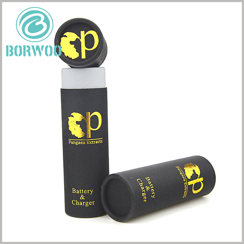 black small round boxes for charger packaging. The packaging design has only two colors, black background and golden graphic information, which can contrast the printed content and reflect the characteristics.