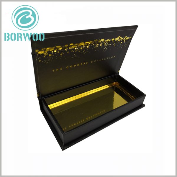 luxury black gift boxes for eyelash. There is an artistic pattern formed by bronzing printing on the inside of the lid of the mink eyelash packaging, which reflects the artistic and fashionable cosmetics