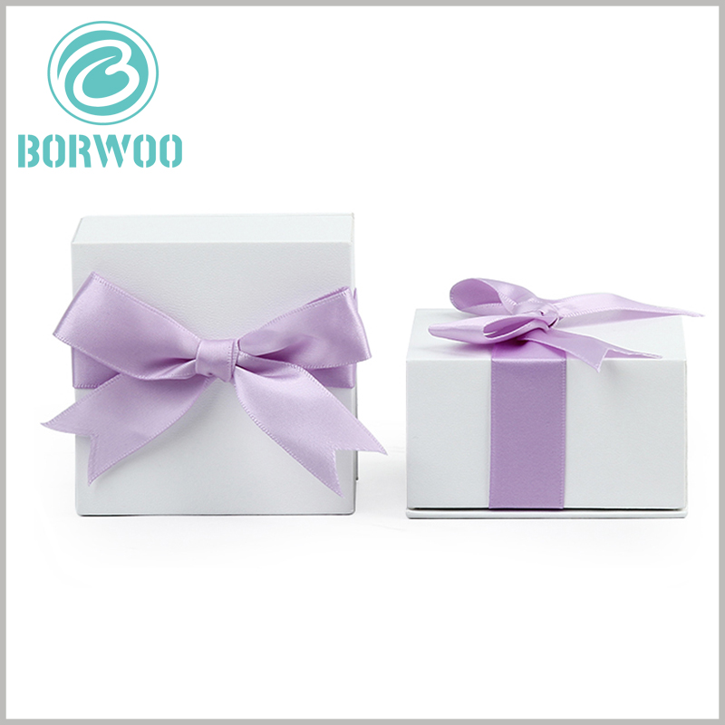 white square cardboard boxes with bows wholesale. There are many styles of decorative bows, you can choose different colors, widths and lengths.